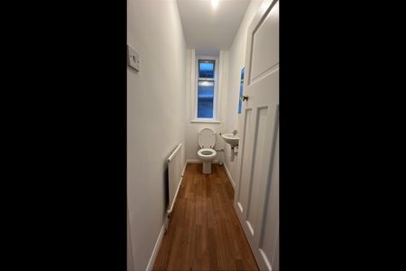 2 Bed Flat, Golders Green Road, NW11 - Photo 5