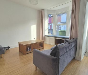 4 bedroom terraced house to rent - Photo 2