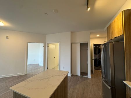 For Lease - 56 Lakeside Terrace Unit# 107, Barrie, Ontario - Photo 3