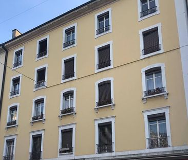 Bel appartement de 3 pièces au 4ème étage - Photo 1