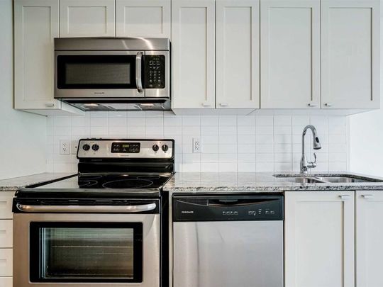 For Lease - 105 The Queensway Avenue Unit# 1613, Toronto, Ontario - Photo 1