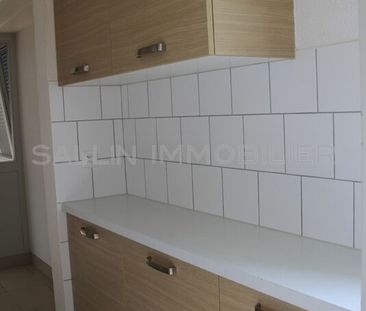 APPARTEMENT DE 2½ PIECES SUR LES HAUTEURS DE FRIBOURG - Foto 1