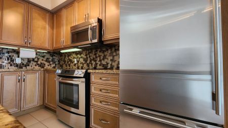 For Lease - 50 Absolute Avenue Unit# Lph06, Mississauga, Ontario - Photo 5