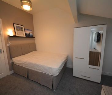 1 bedroom in a house share to rent - Photo 6