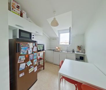 Location Appartement 2 pièces 43m² POITIERS 86000 - Photo 4