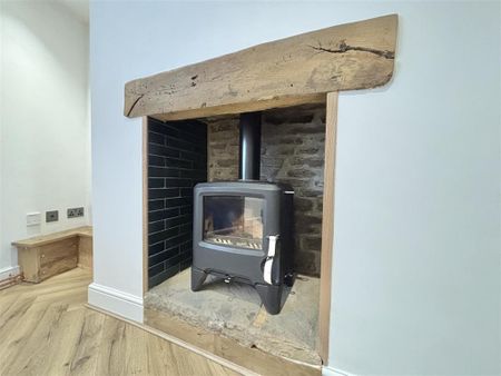 2 bedroom cottage to rent - Photo 2