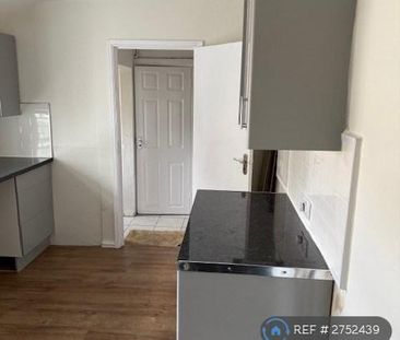 4 bedroom terraced house to rent - Photo 6