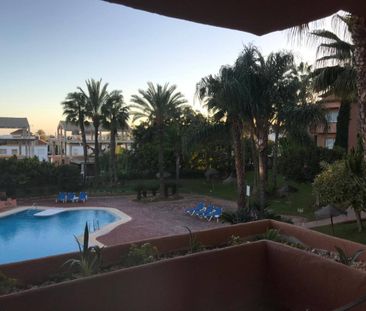 Middle Floor Apartment · Marbella - Photo 4