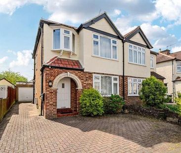 Scotland Bridge Road, New Haw, Addlestone, Surrey, KT15 - Photo 3