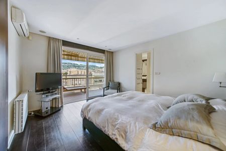 CANNES ARRIERE CROISETTE - APPARTEMENT - Photo 3