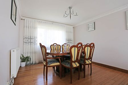 Price £1,800 pcm - Available 06/06/2026 - Part Furnished - Photo 3