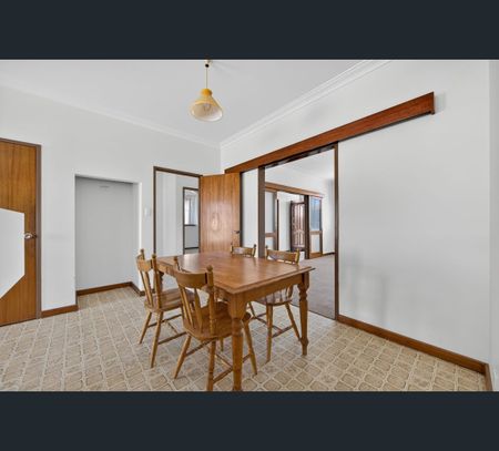 24A Wolseley Road, Morley, WA 6062 - Photo 4