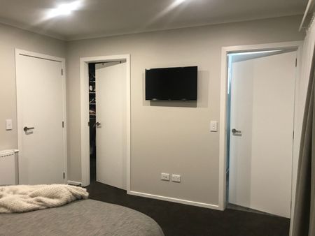 14 Bluff Road, Kenepuru - Photo 5