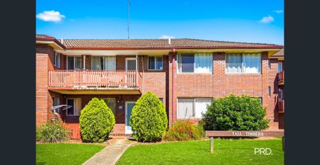 Stylish, Bright & Brand New Inside – Move Straight In! - Photo 4