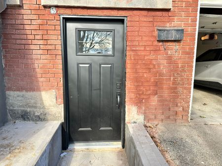 For Lease - 17 Tamarisk Drive Unit# Lower, Toronto, Ontario - Photo 3