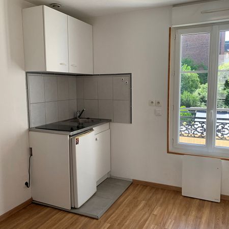 Location Appartement 1 pièce 16m² - Photo 3