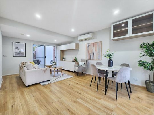 Stylish and Spacious Townhouse - Photo 1