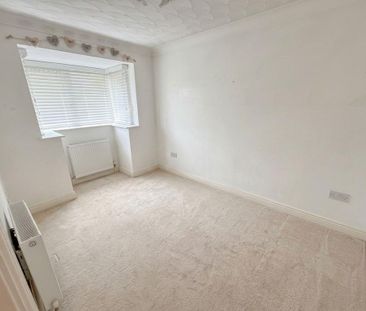 2 bedroom detached bungalow to rent - Photo 3