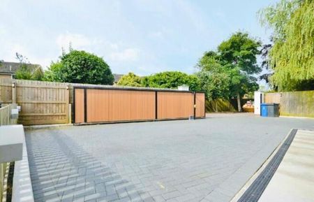 5 bedroom detached house to rent - Photo 5