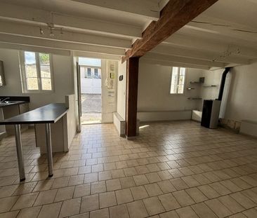Location Maison 2 pièces 68m² ANGOULEME 16000 - Photo 1