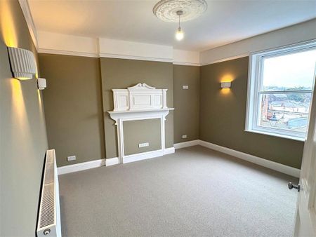 2 bedroom maisonette to rent - Photo 3