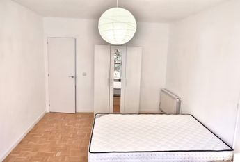 Calle de la Liberación, Madrid, Community of Madrid 28033