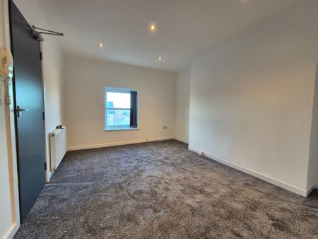 1 Bed Flat, St. Domingo Vale, L5 - Photo 2