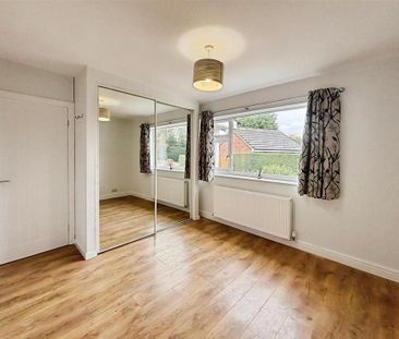 3 bedroom detached bungalow to rent - Photo 6