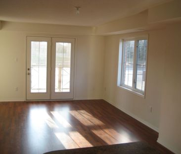 For Lease - 2557 Sixth Line Unit# 1, Oakville, Ontario - Photo 2