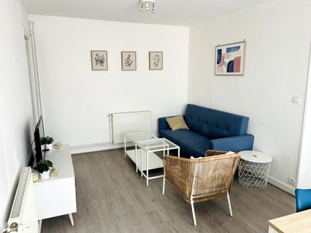 Location Appartement 4 pièces 63m² TROYES 10000 - Photo 3