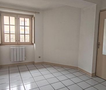 Location Appartement 3 pièces 79m² TOURNUS 71700 - Photo 5