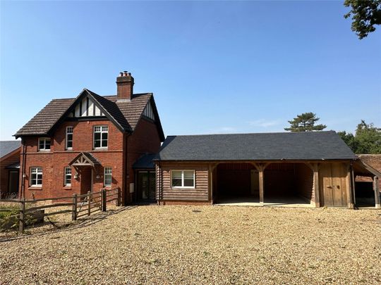 Compton Manor Estates, King's Somborne, Hampshire, SO20 - Photo 1