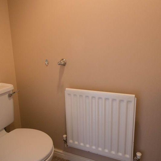 2 bedroom terraced house to rent - Photo 1
