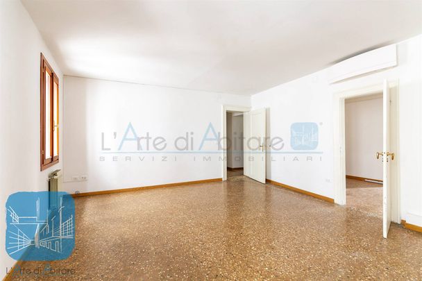 SAN MARCO - QUARTO PIANO CON AFFACCIO SU SAN BORTOLOMIO - Photo 1