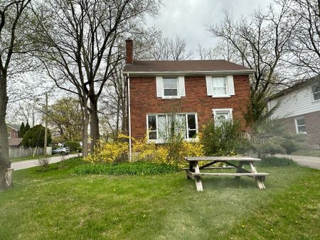 For Lease - 90 Huron Street, London East, Ontario - Photo 5