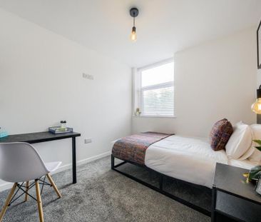 6 bedroom terraced house to rent - Photo 5