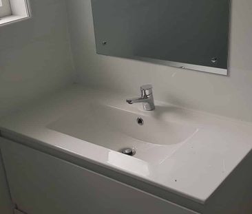 FULL RENOVATED AND READY TO GO - Photo 5