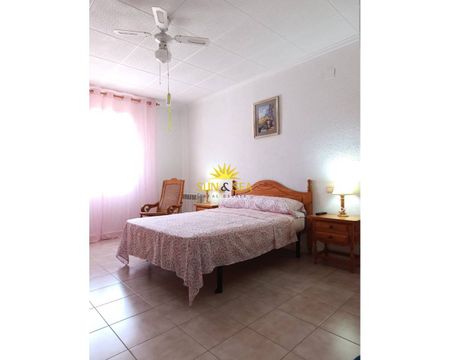 FOR RENT: DETACHED VILLA, 3 BEDROOMS AND 2 BATHROOMS IN TORREVIEJA - ALICANTE - Photo 5