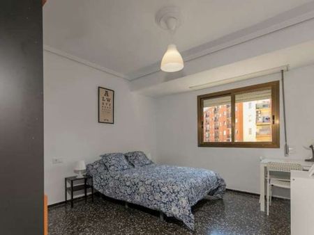 Carrer Manolo Taberner, Valencia, Valencian Community 46018 - Photo 4