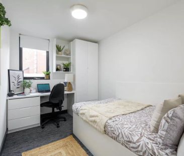 Standard Plus En-suite - Photo 6