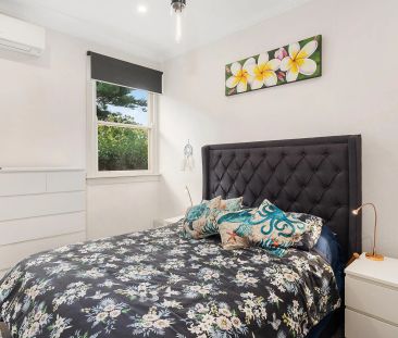 Light Filled Haven Offers Relaxed Living - Photo 2