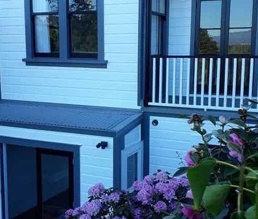 Chic 1BR Aro Valley Retreat w/ Parking - Photo 4