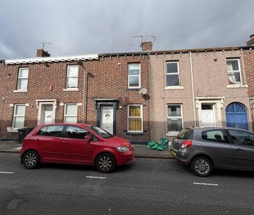 2 bedroom terraced house to rent - Photo 4