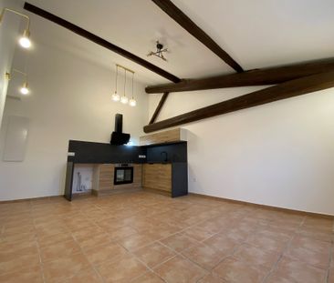 Halles Laissac - T2 - Photo 3