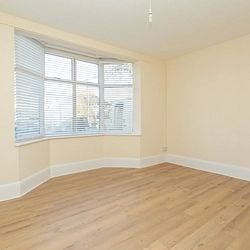 Ethelbert Road, Canterbury, CT1 3NF, Kent - Photo 2