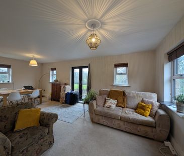 2 bedroom apartment to rent - Photo 2