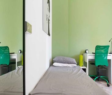 Via Salvatore Barzilai, Milan, Lombardy 20146 - Photo 3