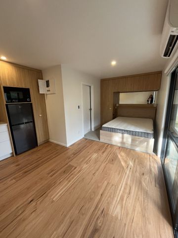 Luxury Ground Floor Studio Apartment - Photo 5