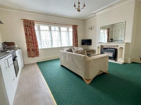 1 bedroom Flat To Let - Photo 1
