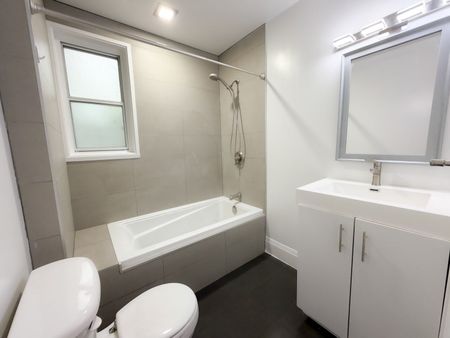 For Lease - 2469 Queen Street Unit# 1, Toronto, Ontario - Photo 5